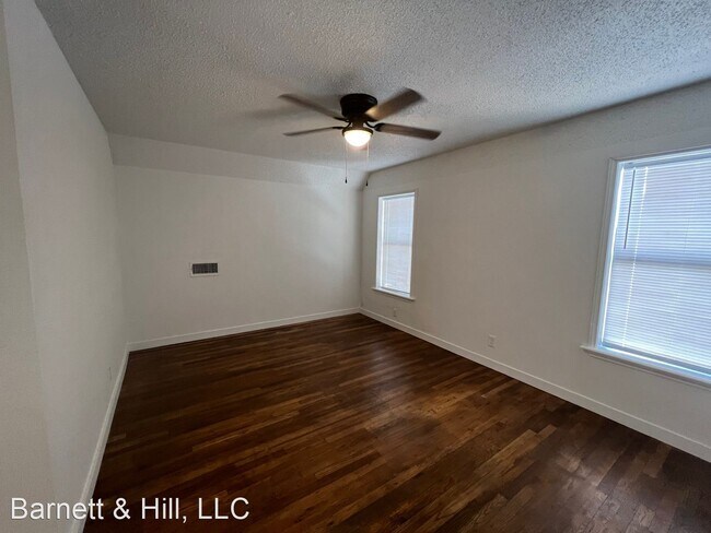 Building Photo - 3 br, 2 bath House - 361 College Drive