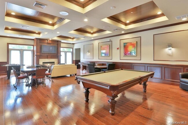 Building Photo - 3203 Leeward Dr