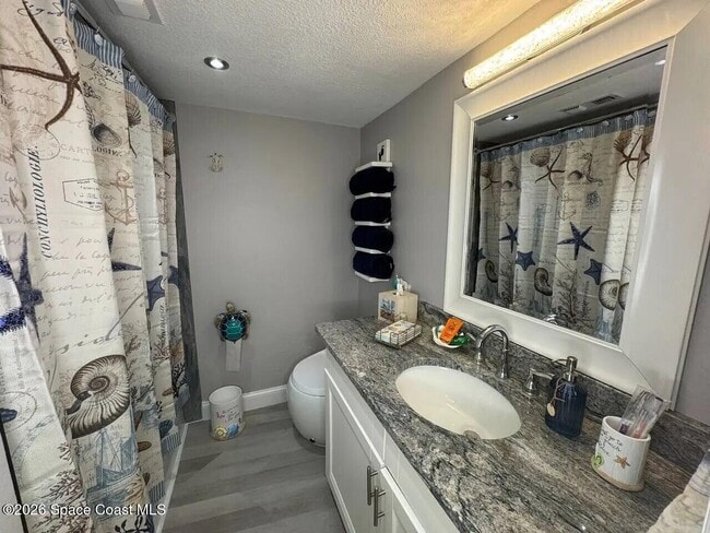 Building Photo - 4850 Ocean Beach Blvd