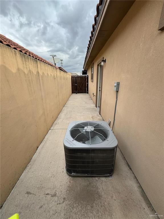 Building Photo - 27 Ridge Rd