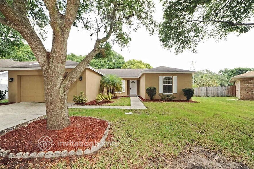 Primary Photo - 809 Greenbelt Cir