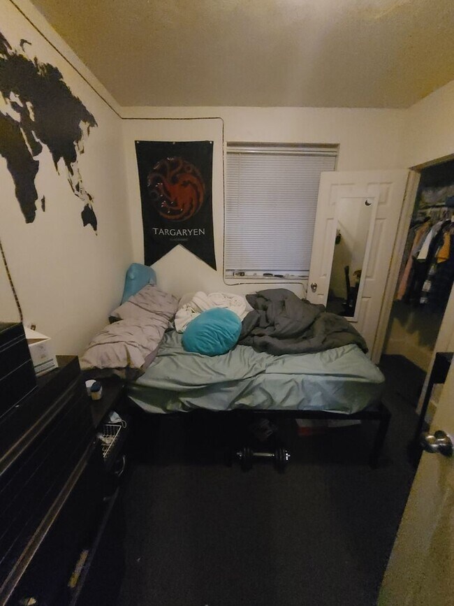 Building Photo - 349 Atwood Street