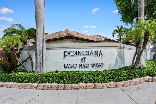 Building Photo - 16296 SW 83rd Ln