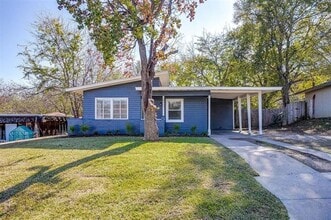 Building Photo - 4413 Wellesley Ave