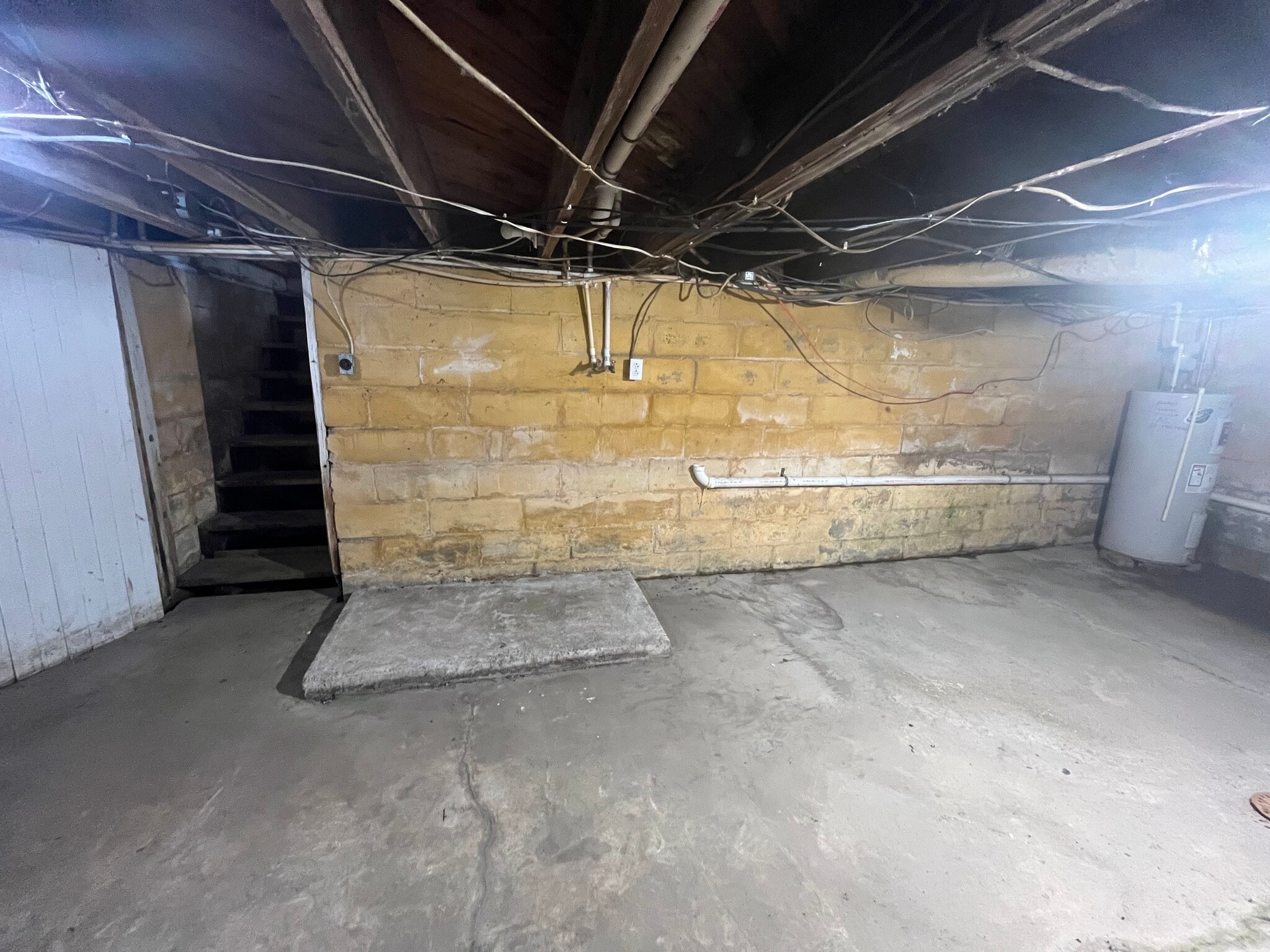 Basement laundry hookup - 1404 N Walnut St