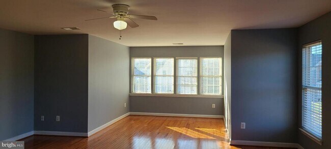 Building Photo - 15309 Lions Den Rd