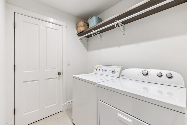 Building Photo - 176 Carrick Bend Ln