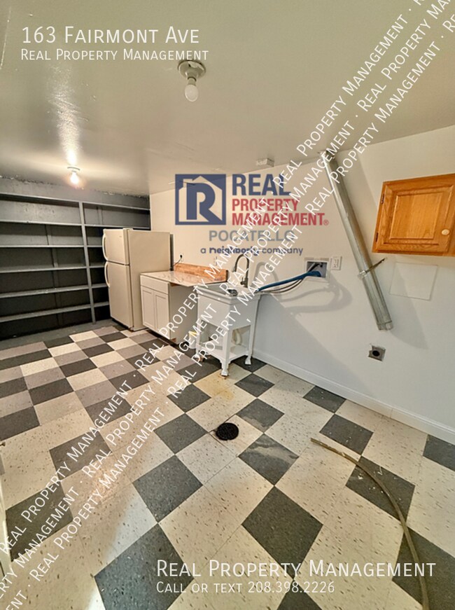 Building Photo - 163 Fairmont Ave