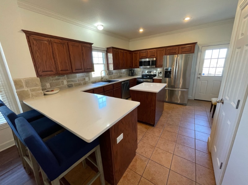 Building Photo - 1521 NE Dysart Woods Ln