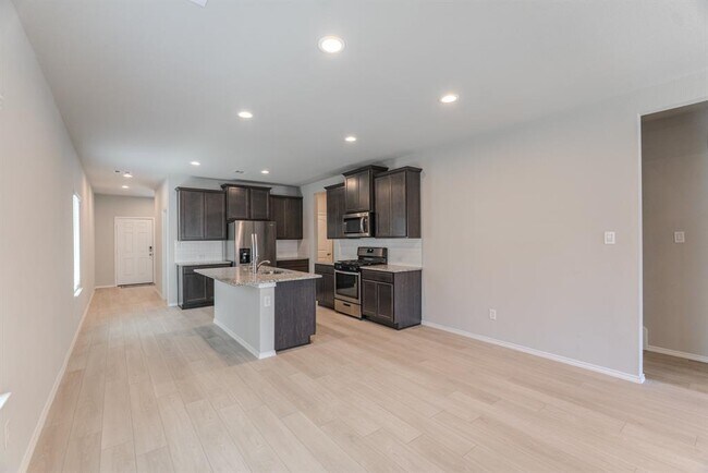 Building Photo - 9327 Colonial Bent Pl