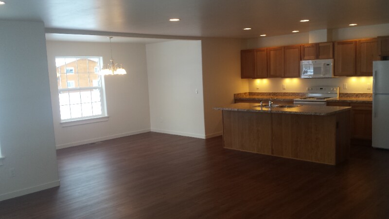 Building Photo - 38 Muskrat Dr