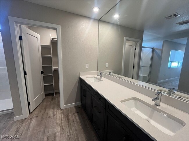 Building Photo - 9296 Desert Pearl Ave