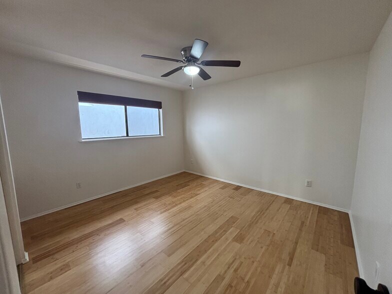 Upstairs Bedroom 2 - 312 18th St