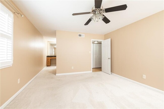 Building Photo - 1468 Briarwood Rd NE