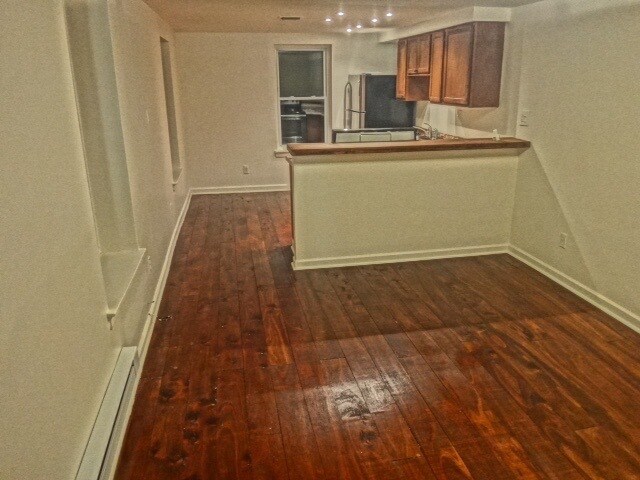 Living Room - 1207 Green St