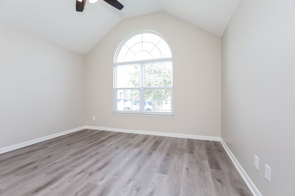 Building Photo - 3003 Aruna Ct