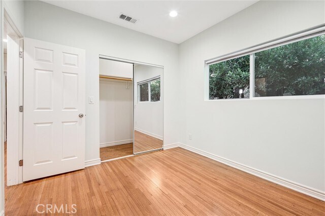 Building Photo - 156 S Edinburgh Ave