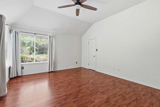 Building Photo - 5021 McDade Dr