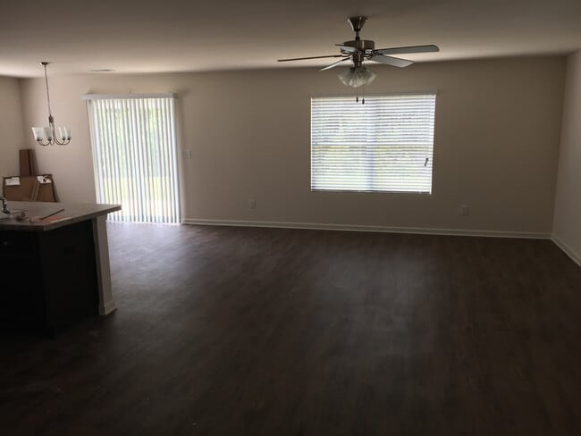 Building Photo - Doss Ferry Community in Kimberly Al  2 story house built 2017, 3 Bedroom, 2.5 bathroom house with...