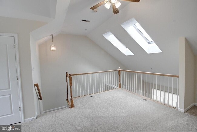 Building Photo - 925 Jubal Way