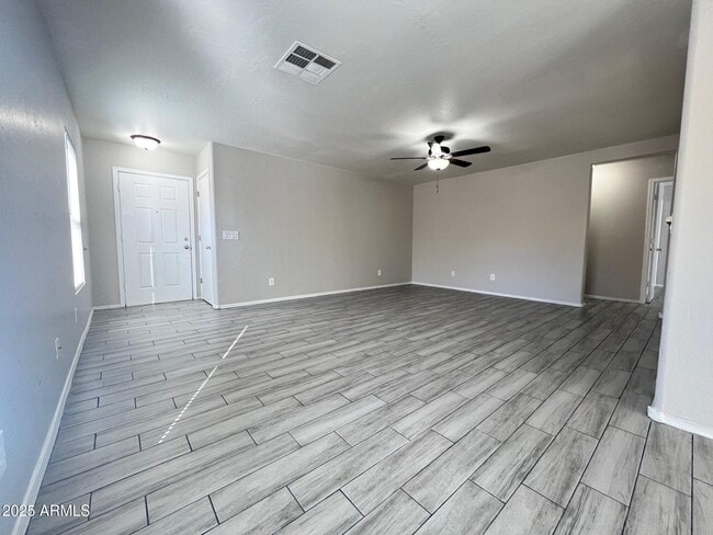 Building Photo - 28516 N Epidote Dr