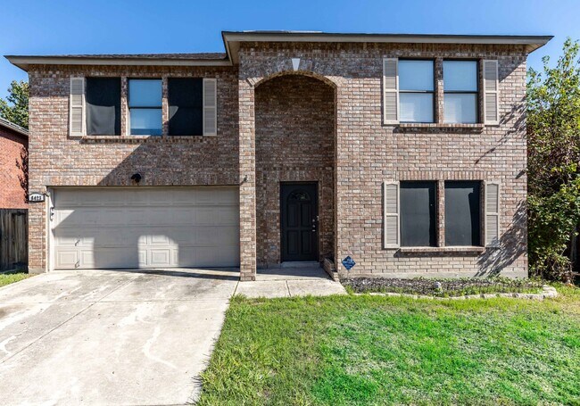 Primary Photo - 8423 Parry Path