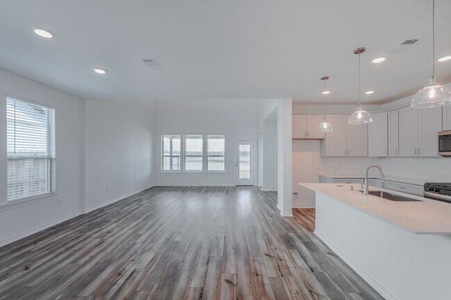 Building Photo - 15135 Wild Gully Wy