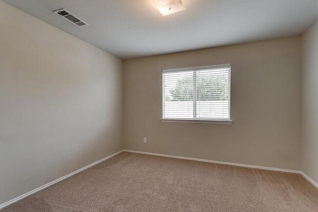 Building Photo - 11949 Grizzly Bear Dr