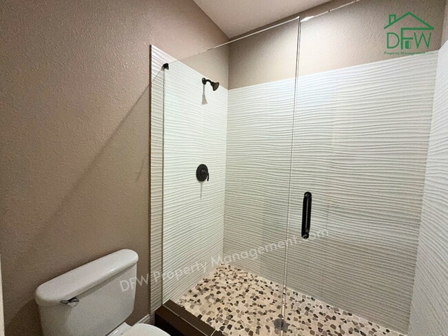 Building Photo - 3 Bed / 2.5 Bath in Wylie — 2 Car Garage, Fenced Yard, Available Now