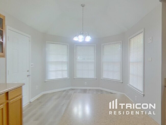 Building Photo - 7057 Wind Run Way