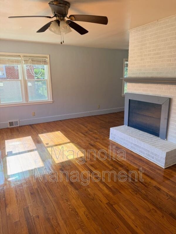 Building Photo - 1217 Oakridge Ave