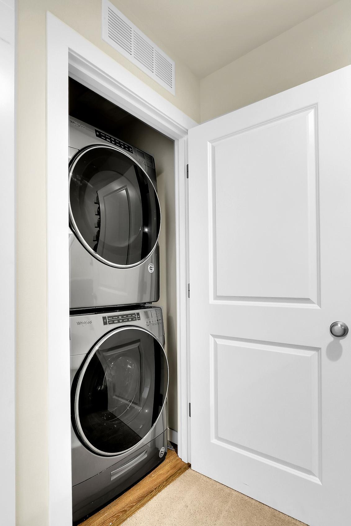 Full Size Washer & Dryer - 4206 204th St SW