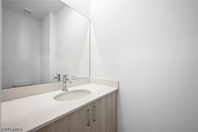 Building Photo - 5187 Nevola Ave