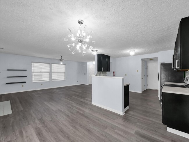 Building Photo - 2662 Northwold Rd