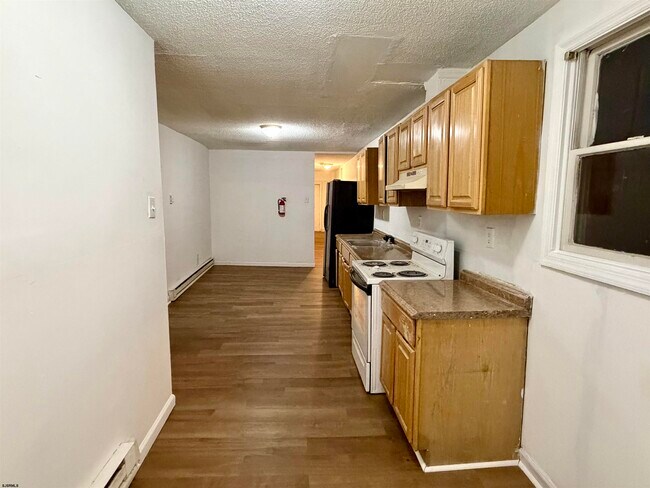 Building Photo - 37 N Massachusetts Ave