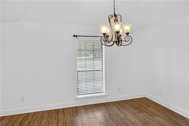 Building Photo - 401 Starling Dr