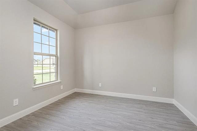 Building Photo - 180 Crystal Lk Ln