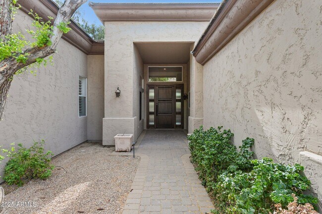 Building Photo - 11411 E Sweetwater Ave