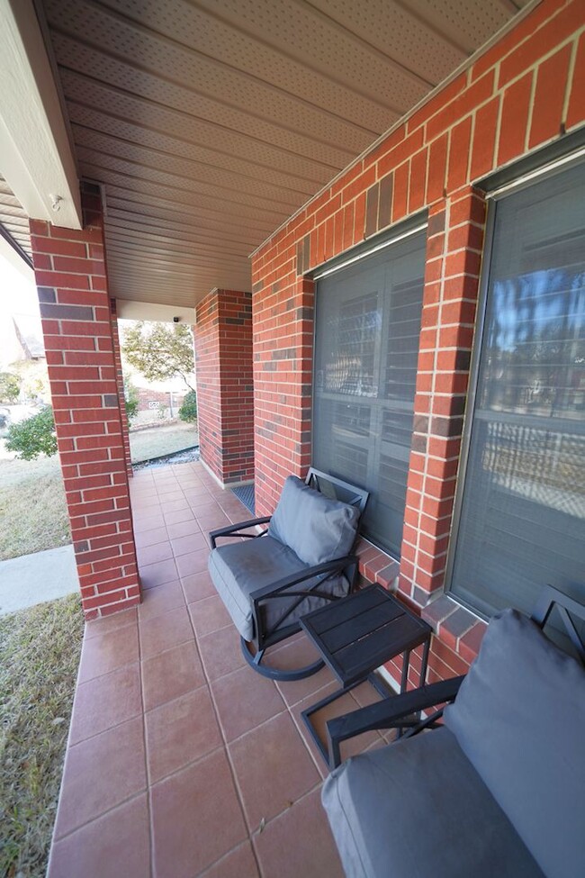 Building Photo - Gorgeous Schertz Home with an In-Ground Po...