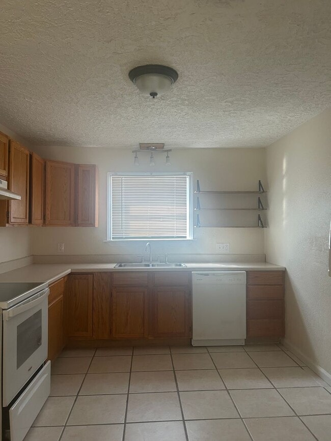 Building Photo - 1503 NW 18th St