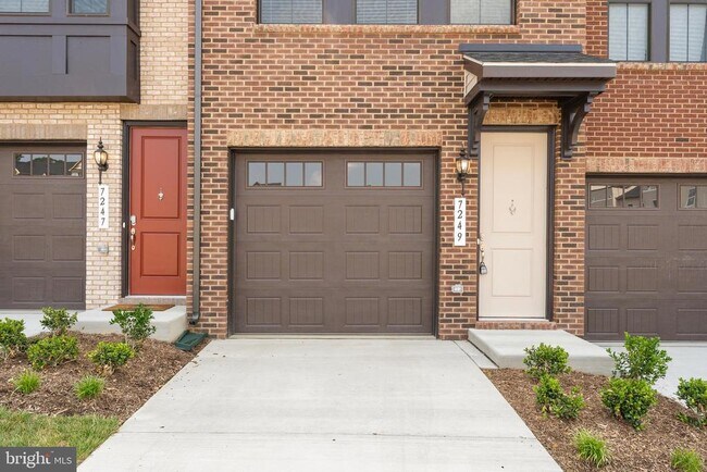 Building Photo - 7249 Mountaineer Dr