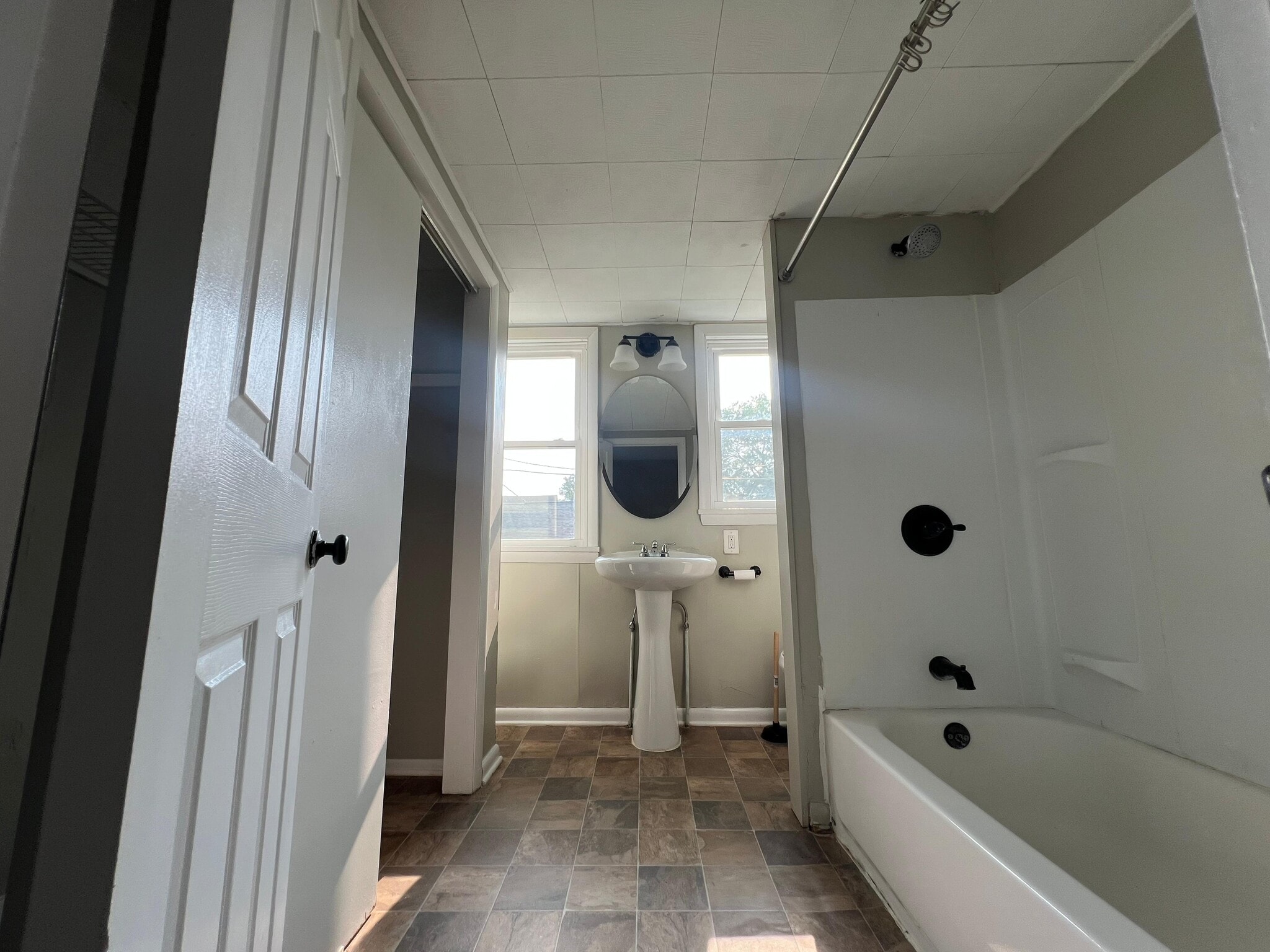 Bathroom - 25 Girard Ave