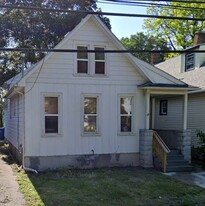 Building Photo - 377 Colvin St