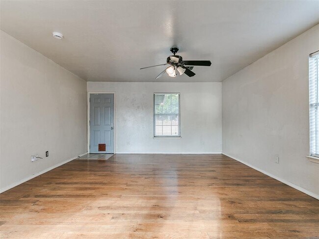 Building Photo - 4705 Tinker Rd