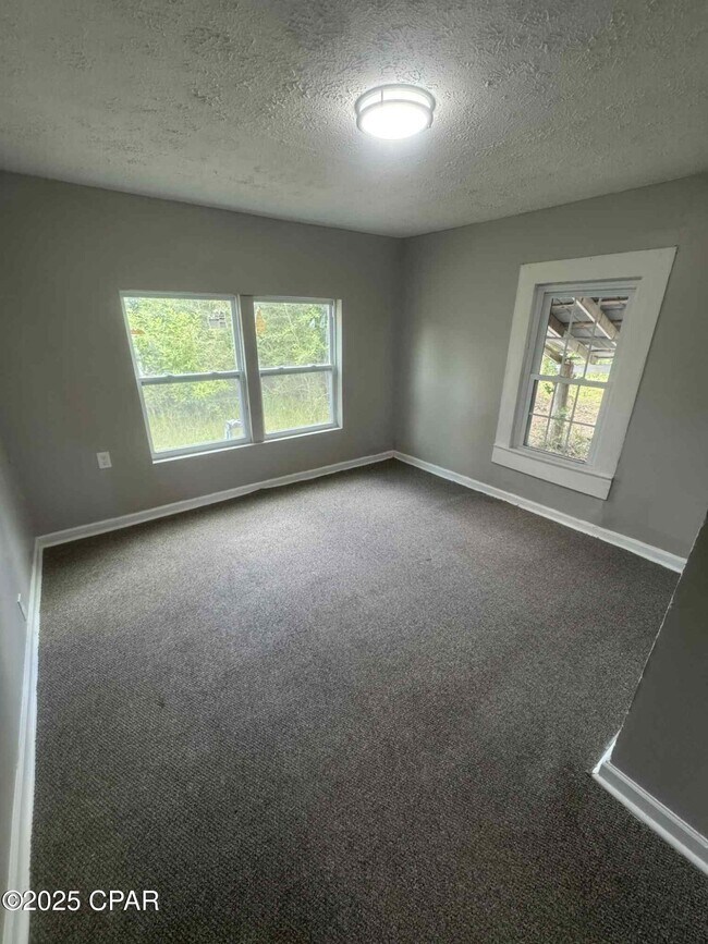 Building Photo - 1308 Branton Rd