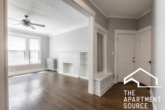 Primary Photo - 1226 W Rosemont Ave