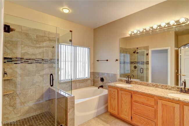 Building Photo - 520 Curtin Ct