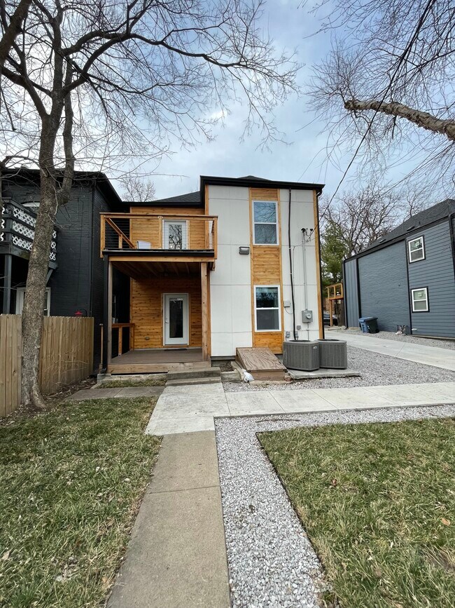 Building Photo - 41st Terrace Houses