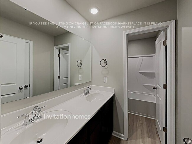 Building Photo - 3214 Treyson Dr