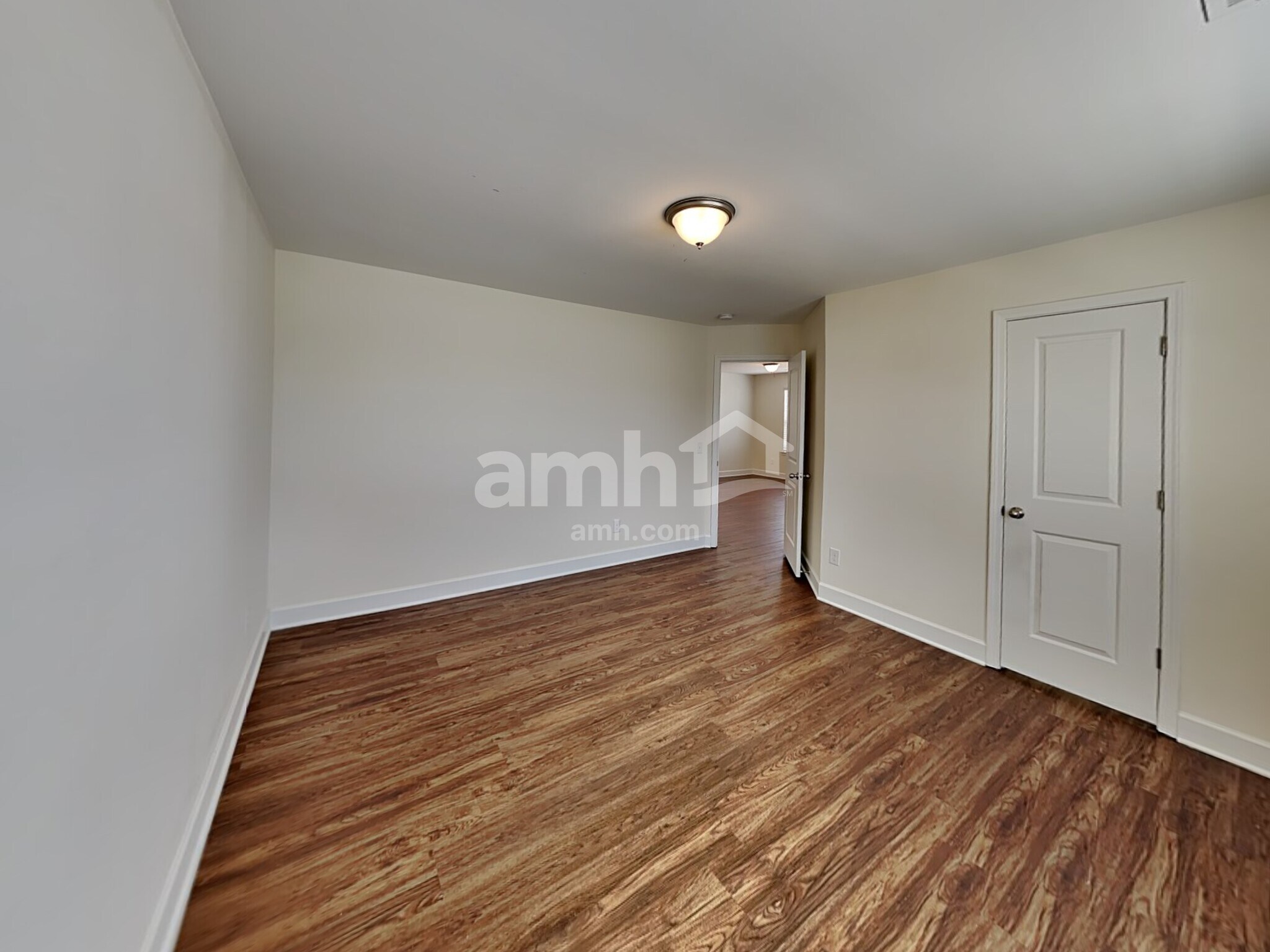 Building Photo - 5063 Trailwater Dr